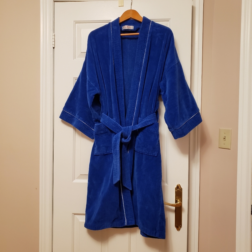 NEW Vintage Caulfeild Robe